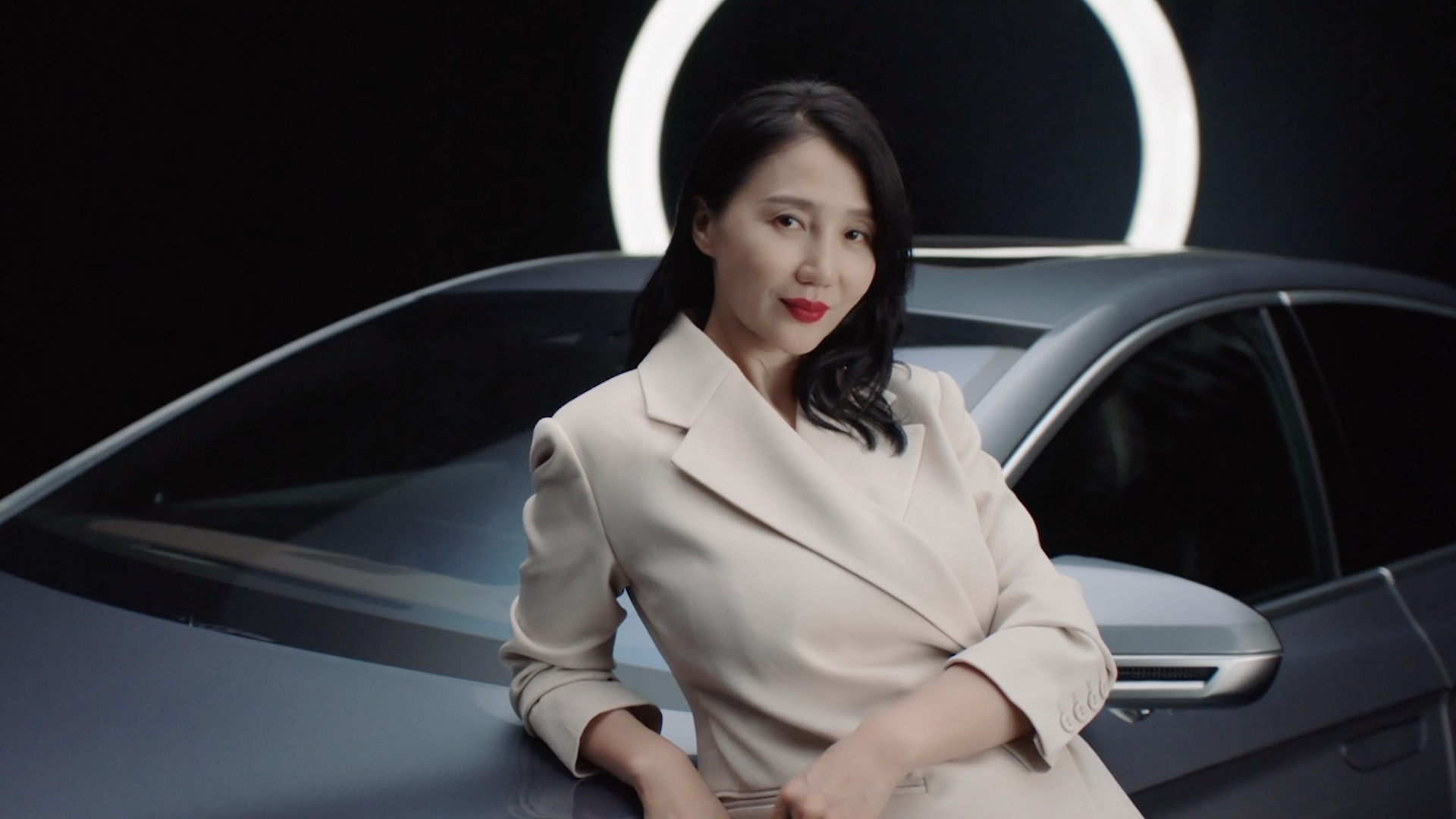 阿朵 | Z6·尊龙凯时木兰荟首位女性挚友，新民族音乐人